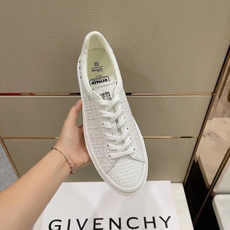 Givenchy Sneakers